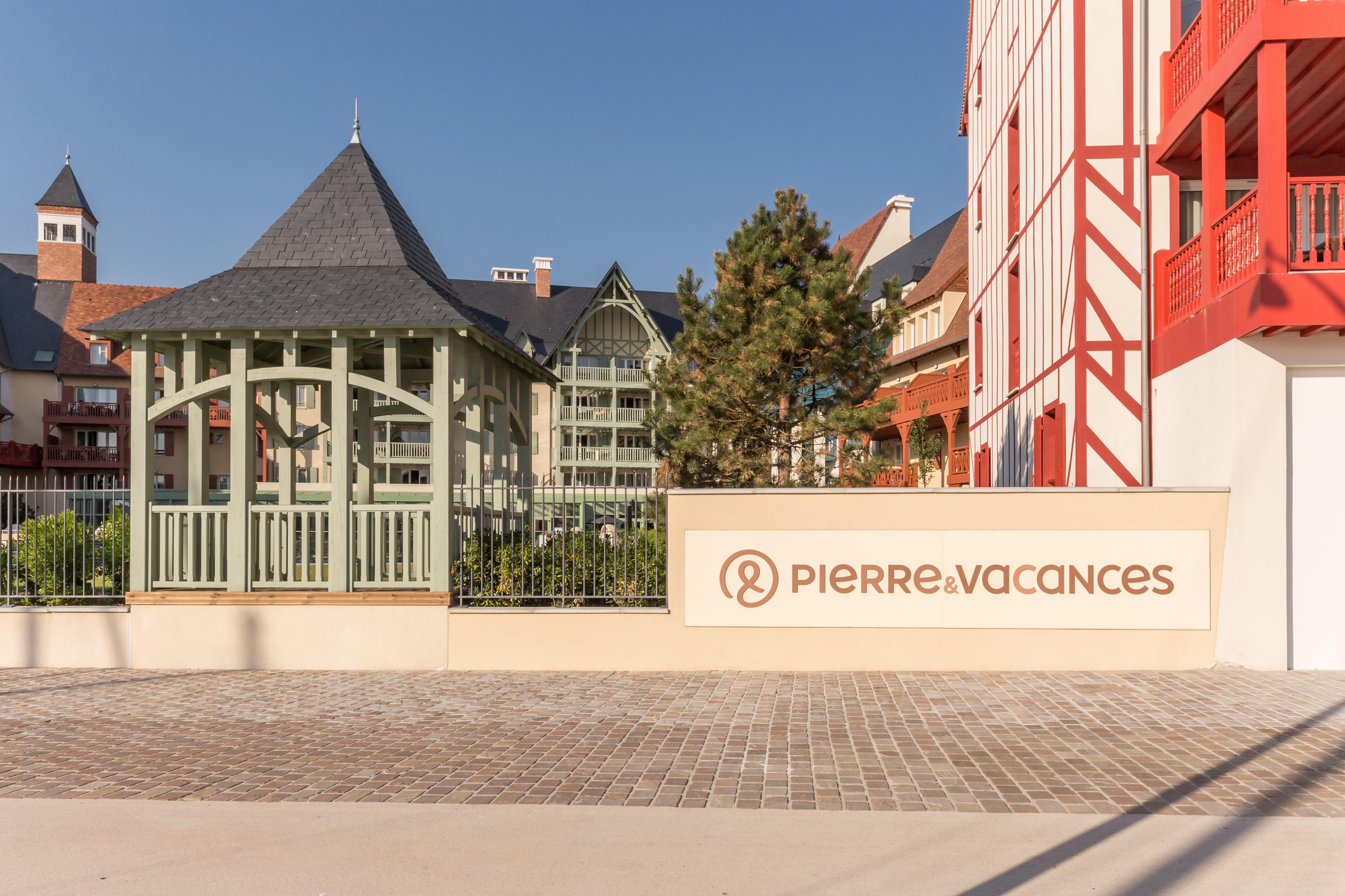 Residence Pierre & Vacances Premium Presqu'Ile De La Touques Довиль Экстерьер фото